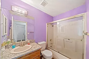 722 St Thomas Pkwy, Redding, CA 96003 - Photo 23