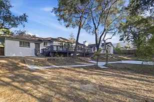 14575 Horseshoe Dr, Saratoga, CA 95070 - Photo 31