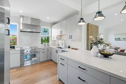 233 Poinsettia Ave, San Mateo, CA 94403 - Photo 23