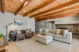 50 Florence Ct, Hollister, CA 95023 - Photo 9