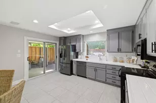 3163 Summercreek Dr, San Jose, CA 95136 - Photo 5
