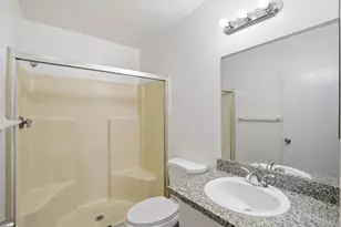 7449 Karlsberg Cir, Stockton, CA 95207 - Photo 19