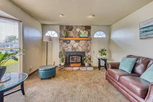 752 A Middlefield Rd A, Salinas, CA 93906 - Photo 13