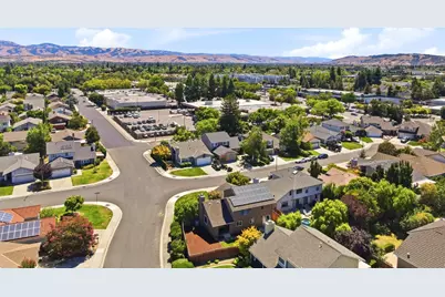 4307 Montmorency Ct, San Jose, CA 95118 - Photo 33