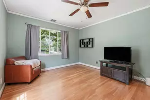 136 W Stadium Dr, Stockton, CA 95204 - Photo 17