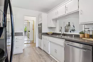 2633 Foster St, San Mateo, CA 94403 - Photo 15