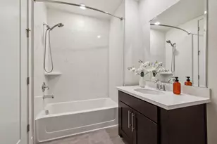 1058 Foster Square Ln 304, Foster City, CA 94404 - Photo 33