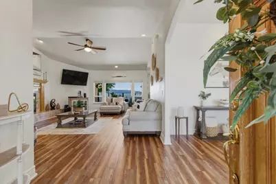 313 Taryn Ct, Hollister, CA 95023 - Photo 11