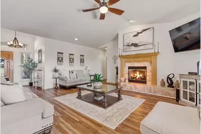 313 Taryn Ct, Hollister, CA 95023 - Photo 17