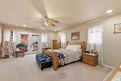 640 N 15th St, San Jose, CA 95112 - Photo 19