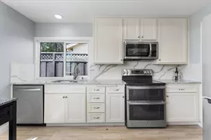 690 Albion Dr, San Jose, CA 95136 - Photo 15