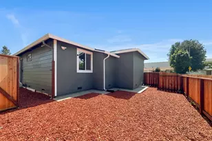 450 Palmer St, Milpitas, CA 95035 - Photo 29