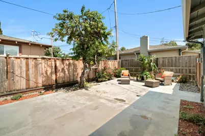 450 Palmer St, Milpitas, CA 95035 - Photo 25