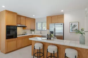 579 Arran Ct, Sunnyvale, CA 94087 - Photo 7