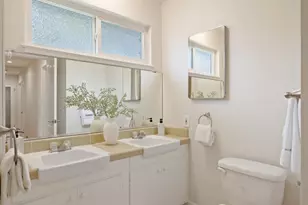 579 Arran Ct, Sunnyvale, CA 94087 - Photo 17