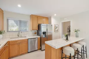 579 Arran Ct, Sunnyvale, CA 94087 - Photo 9