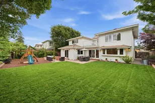 17660 Vista Ave, Monte Sereno, CA 95030 - Photo 45
