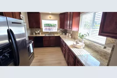 484 Ardis Ave, San Jose, CA 95117 - Photo 7