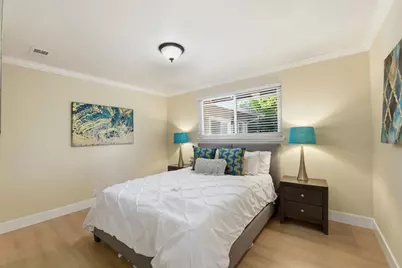 484 Ardis Ave, San Jose, CA 95117 - Photo 21