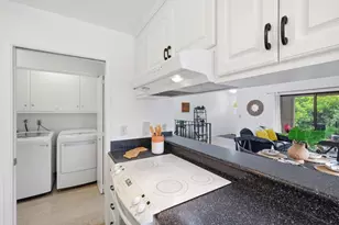 1412 7th Ave 7, Santa Cruz, CA 95062 - Photo 17