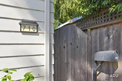 708 Crossway Rd, Burlingame, CA 94010 - Photo 49