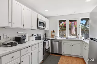708 Crossway Rd, Burlingame, CA 94010 - Photo 59