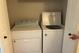 801 Nash Rd E7, Hollister, CA 95023 - Photo 15