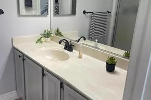 801 Nash Rd E7, Hollister, CA 95023 - Photo 23