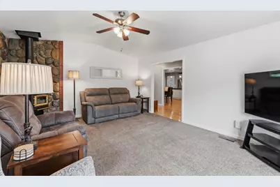 1031 Oak Ave, Moss Beach, CA 94038 - Photo 7