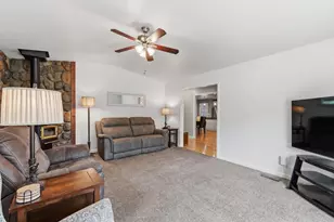 1031 Oak Ave, Moss Beach, CA 94038 - Photo 7