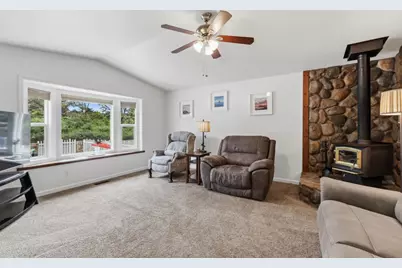 1031 Oak Ave, Moss Beach, CA 94038 - Photo 5