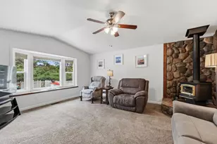 1031 Oak Ave, Moss Beach, CA 94038 - Photo 5