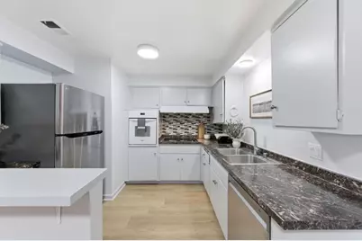 1615 Marina Ct B, San Mateo, CA 94403 - Photo 3