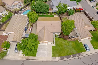 9257 Fosdyke Ct, Sacramento, CA 95829 - Photo 55