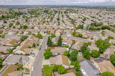 9257 Fosdyke Ct, Sacramento, CA 95829 - Photo 71