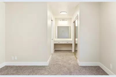 10 Saint Regis Cir, Salinas, CA 93905 - Photo 17