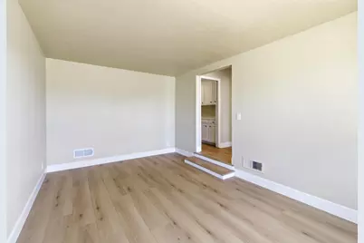 10 Saint Regis Cir, Salinas, CA 93905 - Photo 15