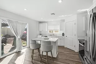 1809 Del Mar Dr, Los Banos, CA 93635 - Photo 13