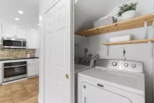 612 Forest Ave, Palo Alto, CA 94301 - Photo 13
