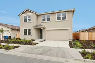 1890 Peony St, Hollister, CA 95023 - Photo 3
