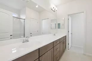 1890 Peony St, Hollister, CA 95023 - Photo 27