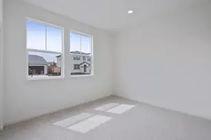 1890 Peony St, Hollister, CA 95023 - Photo 35