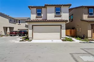 2221 Daisy Dr, Hollister, CA 95023 - Photo 1