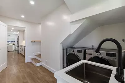 24022 Vanowen St, West Hills, CA 91307 - Photo 31