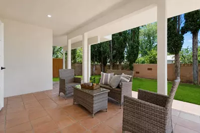 24022 Vanowen St, West Hills, CA 91307 - Photo 33