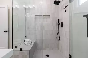 24022 Vanowen St, West Hills, CA 91307 - Photo 29