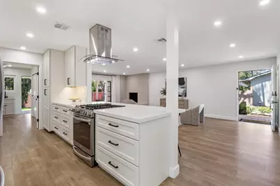 24022 Vanowen St, West Hills, CA 91307 - Photo 13