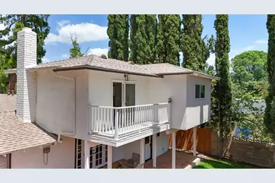24022 Vanowen St, West Hills, CA 91307 - Photo 35