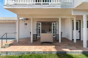 24022 Vanowen St, West Hills, CA 91307 - Photo 23