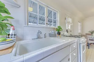 195 Cedar St, Pacific Grove, CA 93950 - Photo 13